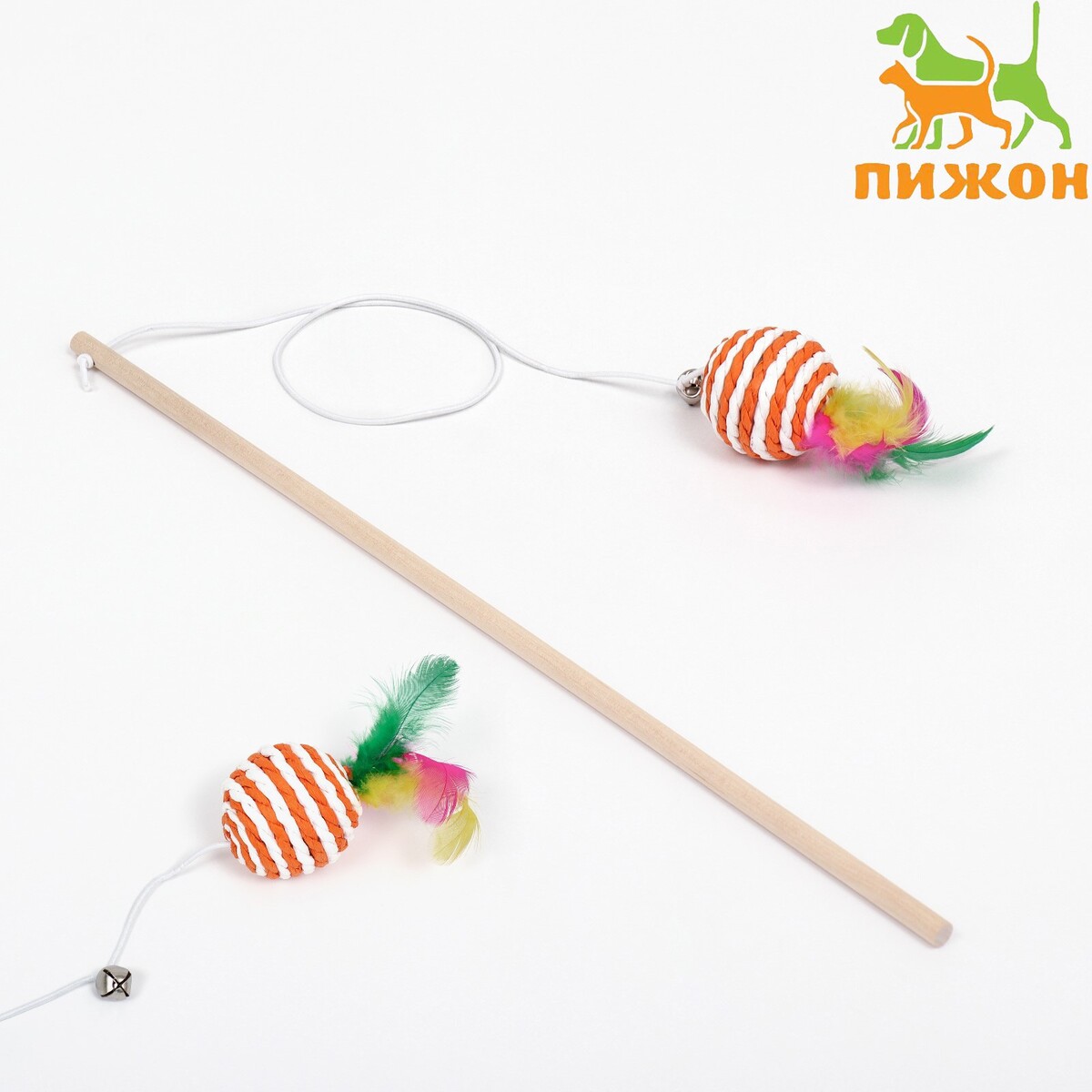 Дразнилка-удочка с плетеным шариком и цветными перьями на деревянной ручке, оранжевый дразнилка с мышкой 7 см на деревянной палочке 40 см желтая белая