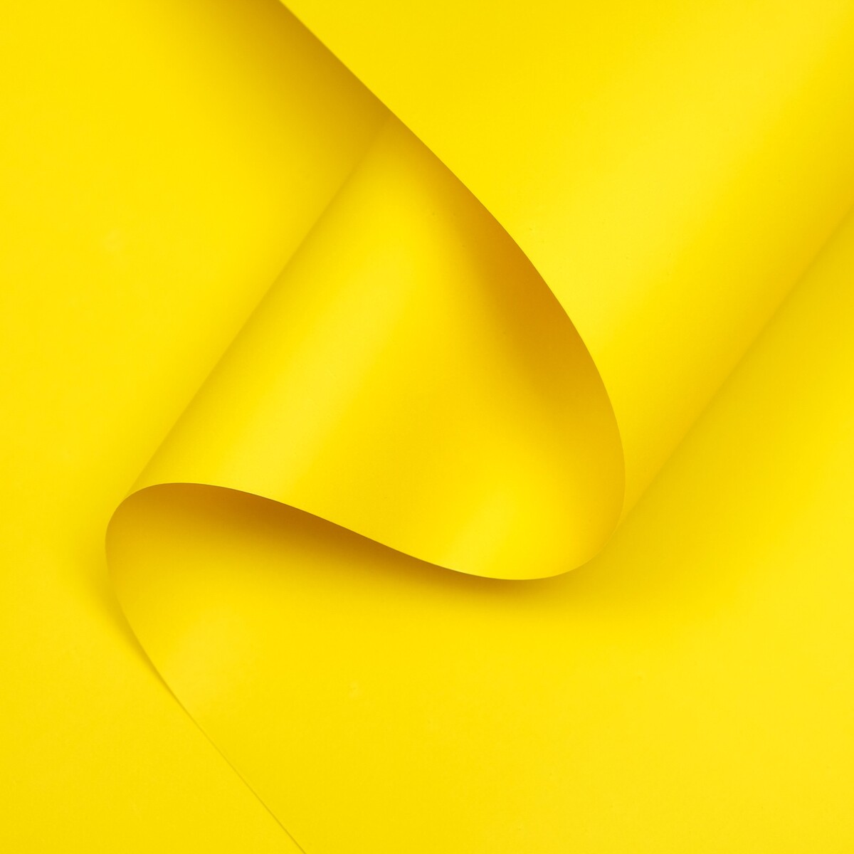 Пленка матовая, базовые цвета, желтая, 57см*10м тяпка 170х50 мм с черенком желтая самозаточная d30 мм пленка сп