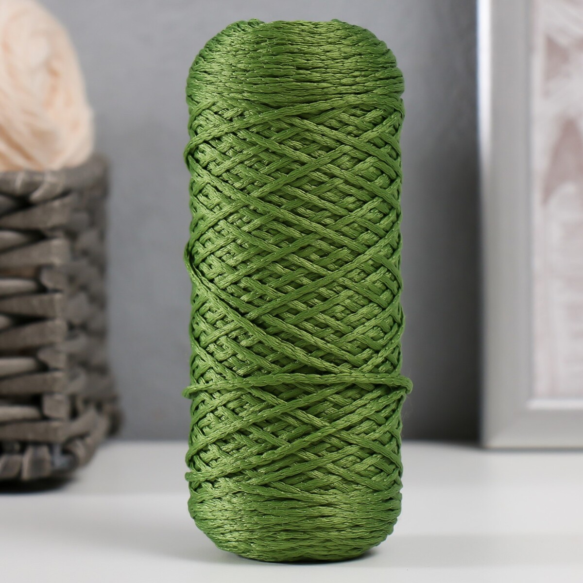 Шнур для вязания 100% полиэфир 1мм 200м/75±10гр (23-хаки) шнур для вязания 100% полиэфир 1мм 200м 75±10гр 25 зеленый