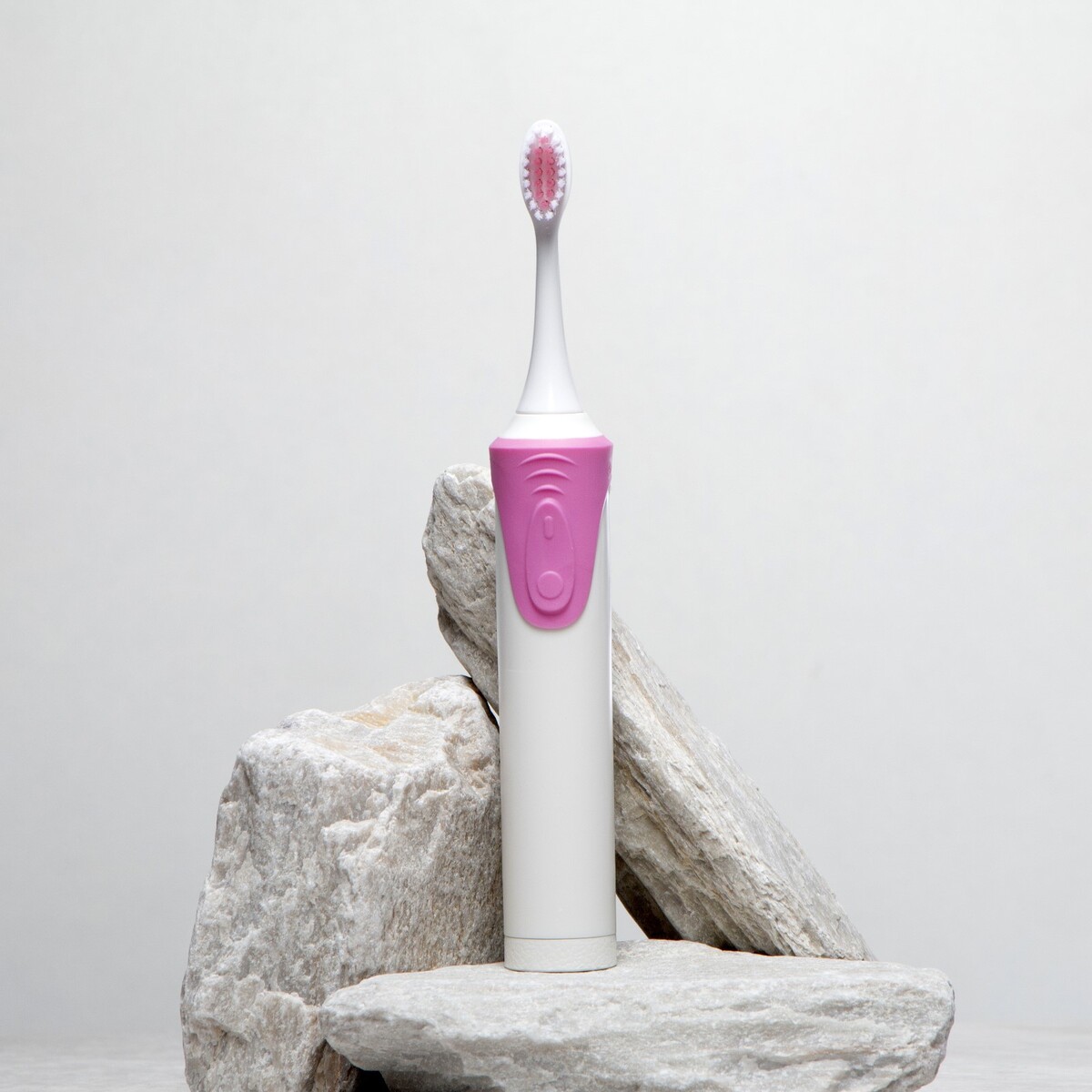 Электрическая зубная щетка luazon lp-009, вибрационная, 8500 дв/мин, 4 насадки, 2хаа,розовая зубная щетка электрическая colgate pink