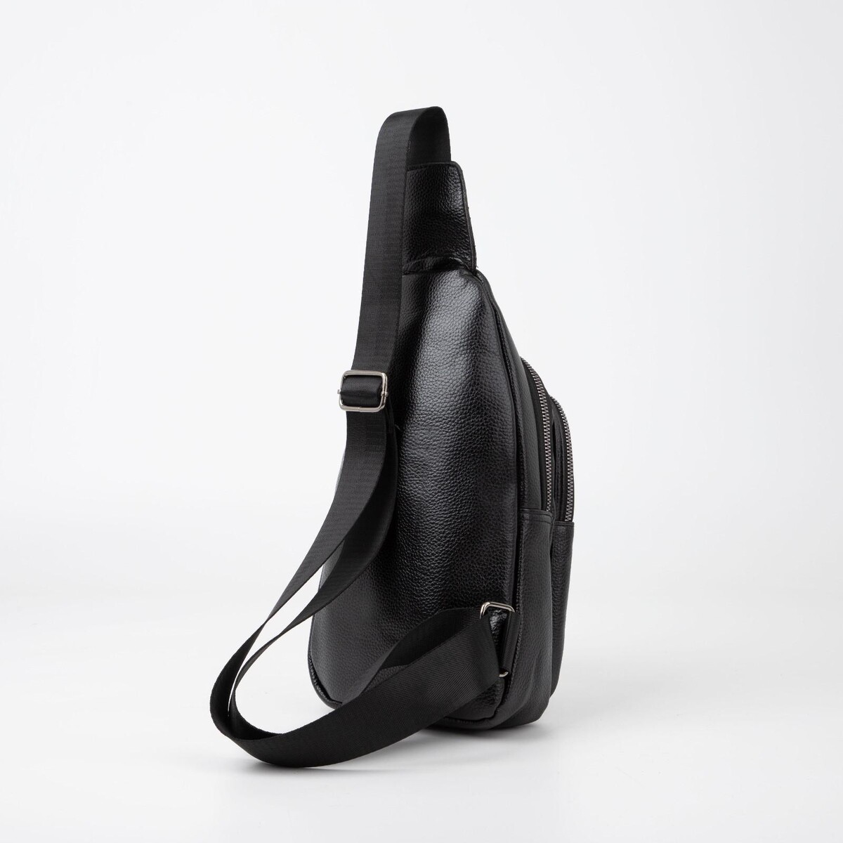 фото Сумка слинг, искусственная кожа, цвет черный no brand