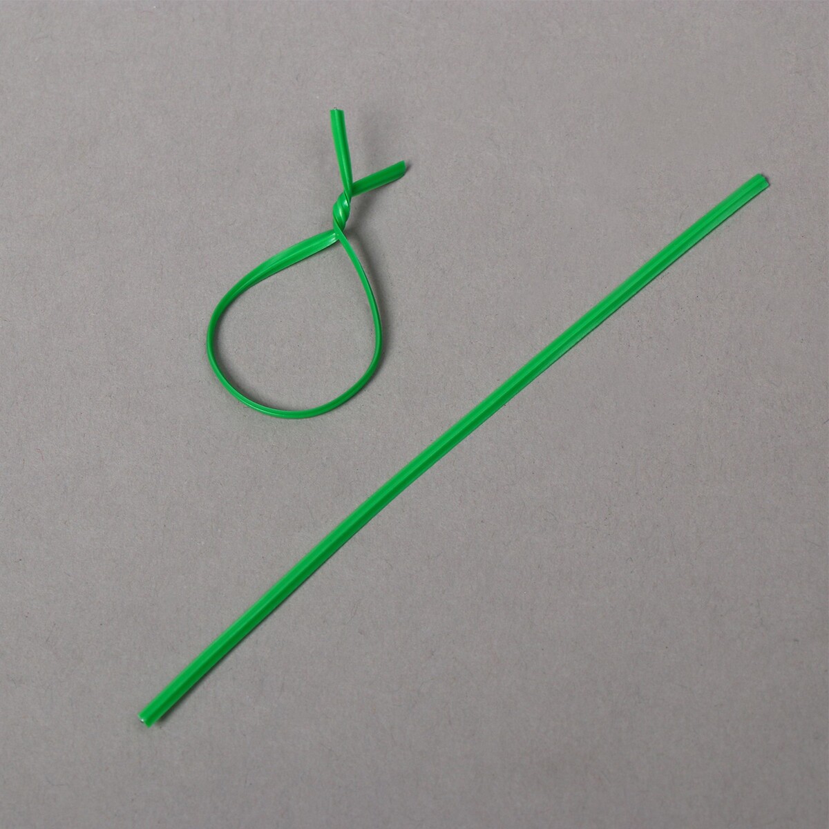 Проволока подвязочная, h = 10 см, зелёная, набор 100 шт. No brand, цвет зеленый