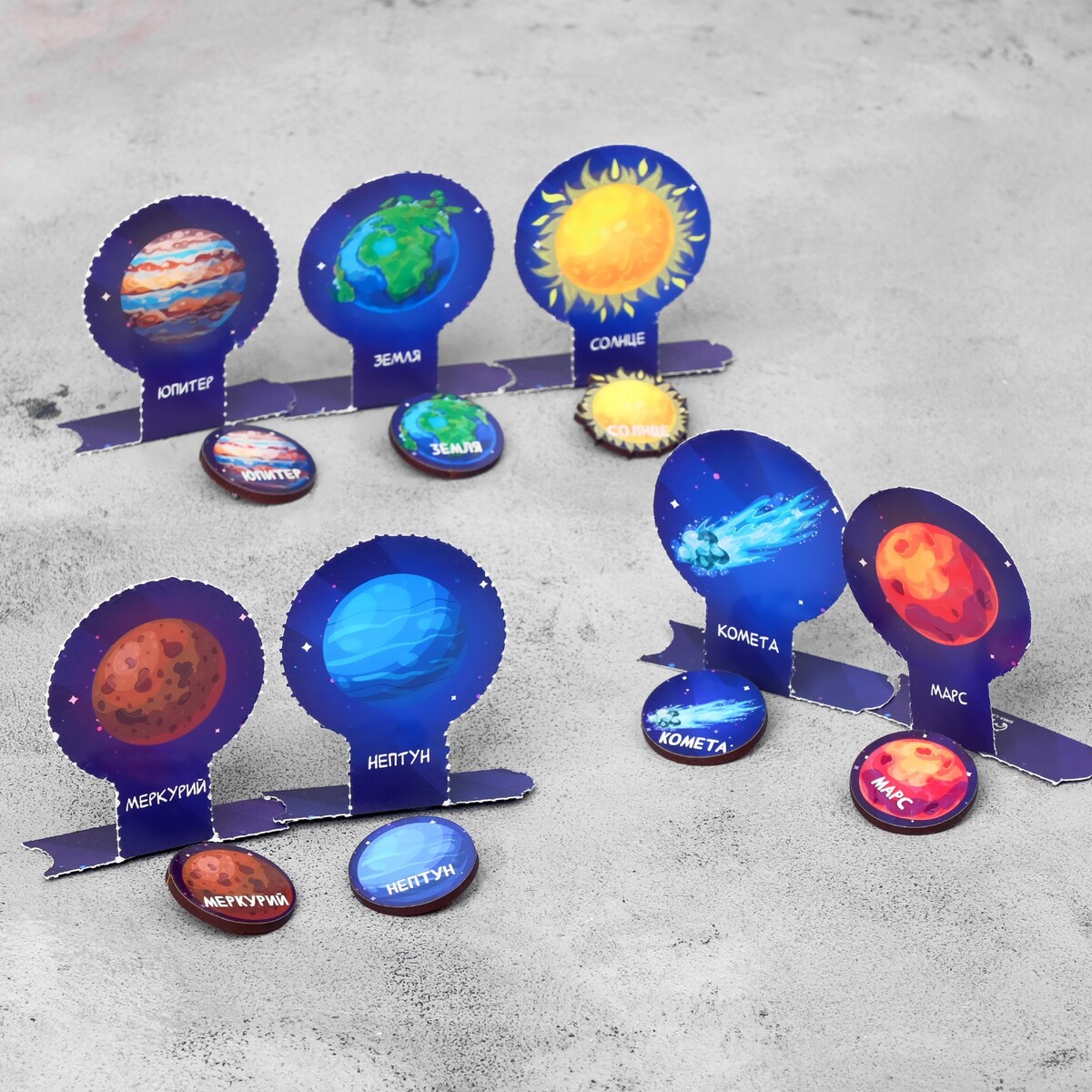 Брошь деревянная