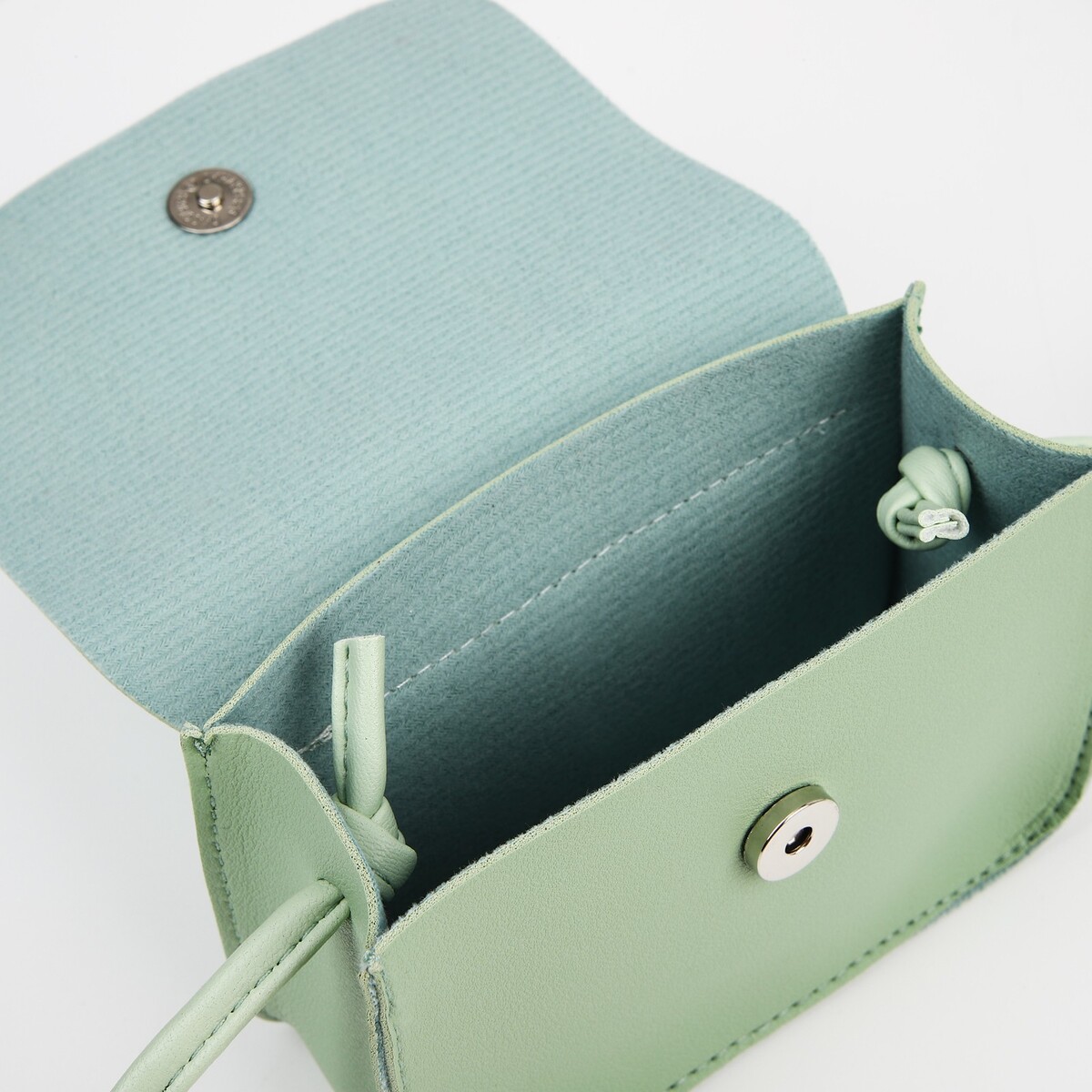 фото Сумка детская на магните, длинный ремень, цвет зеленый no brand