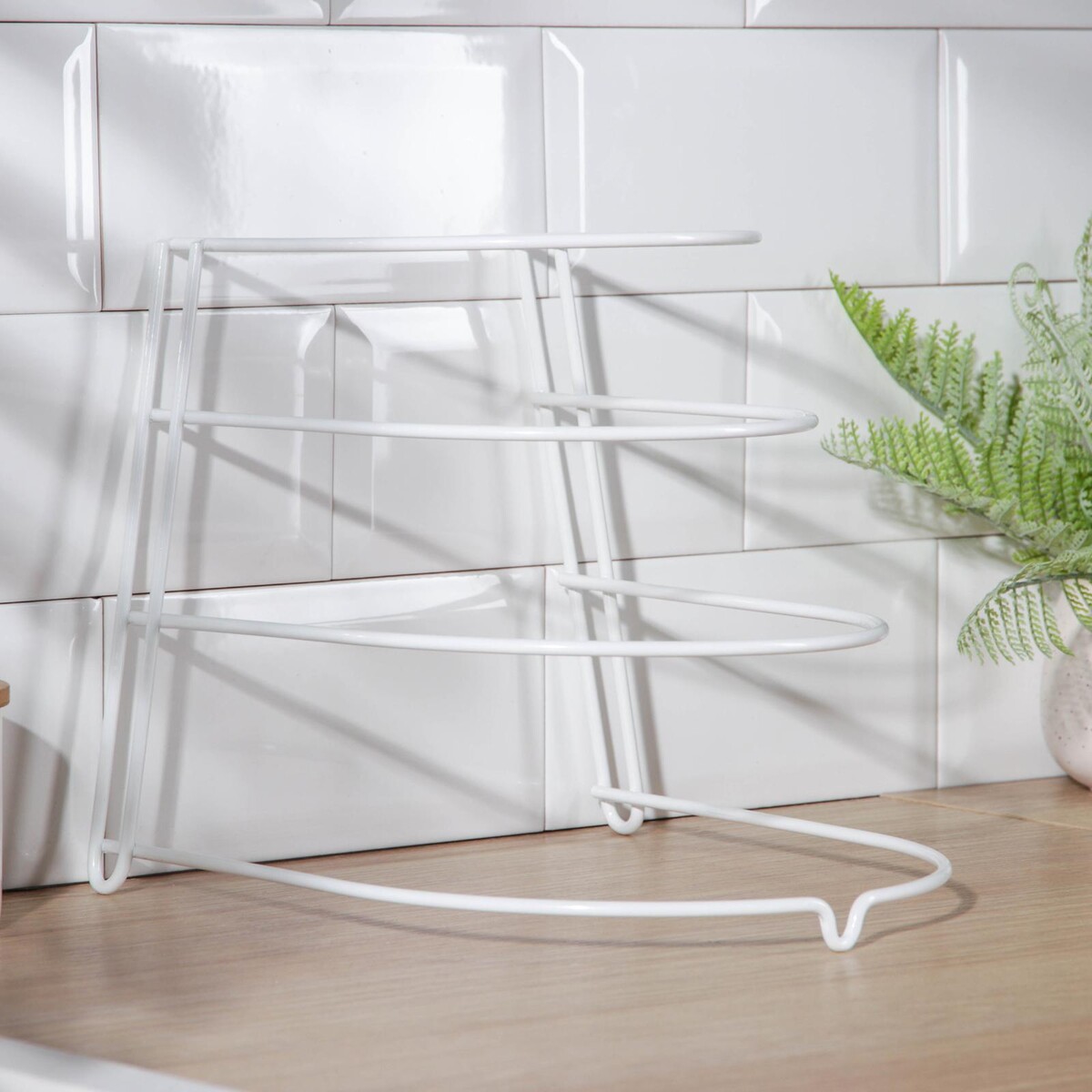 Подставка для хранения сковородок настольная, 3 отделения, 23×24×27 см, цвет белый подставка настольная а4 вертикальн для рекл материалов двусторонняя