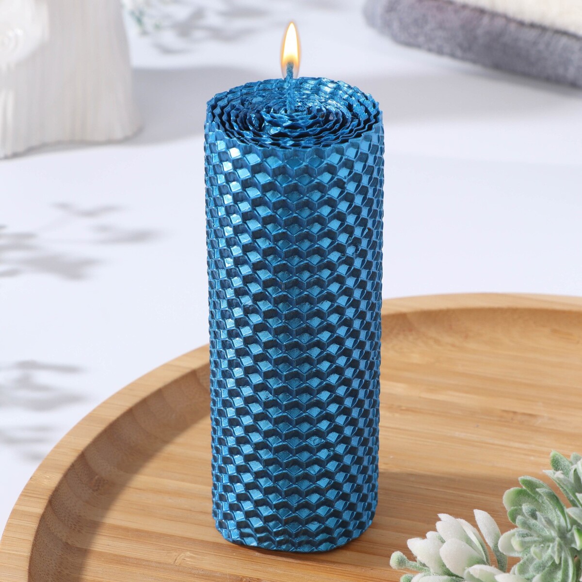 Свеча из вощины, 4,5х4,5х12,5 см, синий металлик свеча из вощины с солью