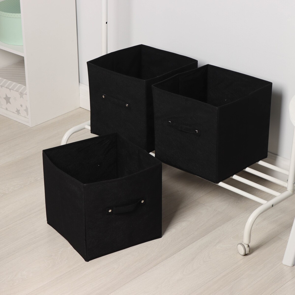 Короба для хранения вещей складные, без крышек, набор из 3 шт, 31×31×31 см, цвет черный набор держателей для крышек 4 шт joseph joseph cupboardstore