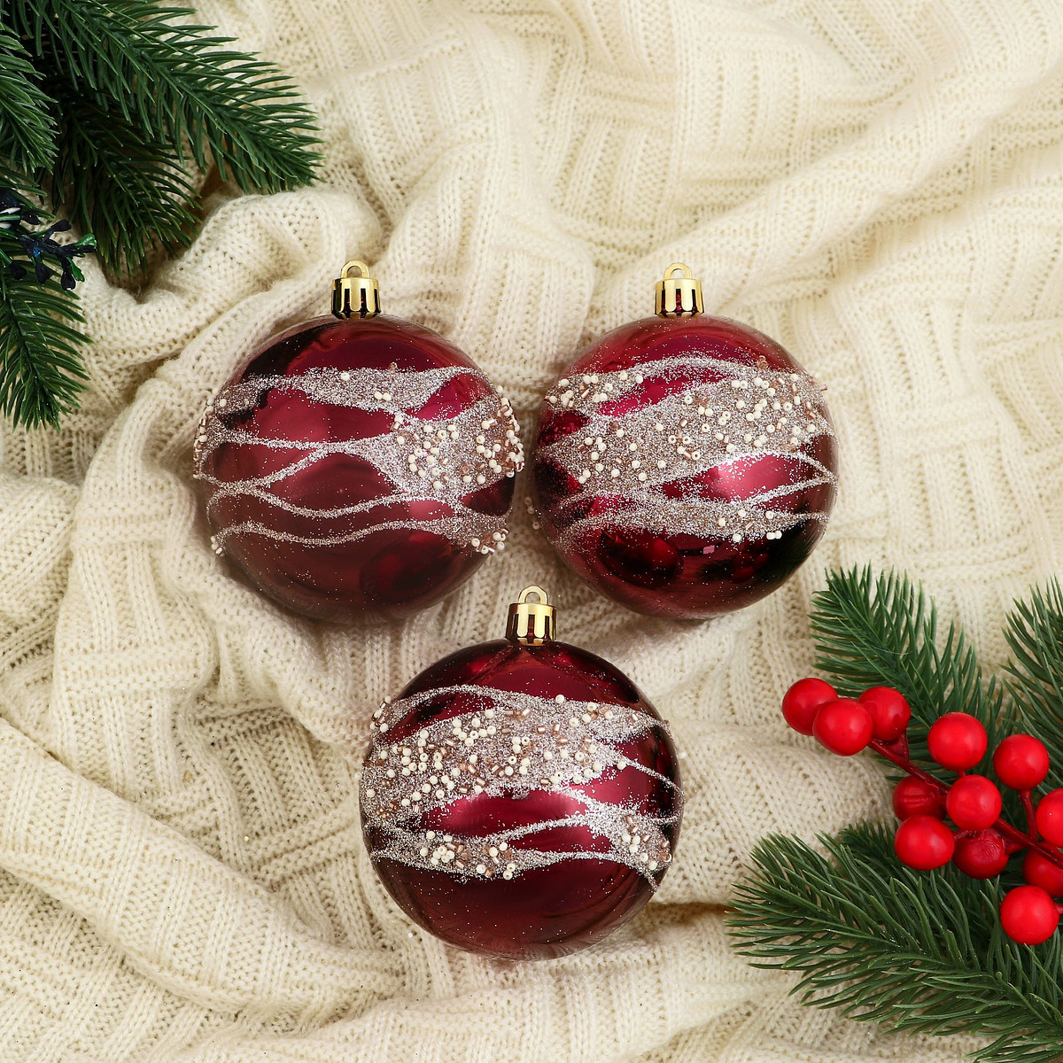 

Ёлочные игрушки, Бордовый