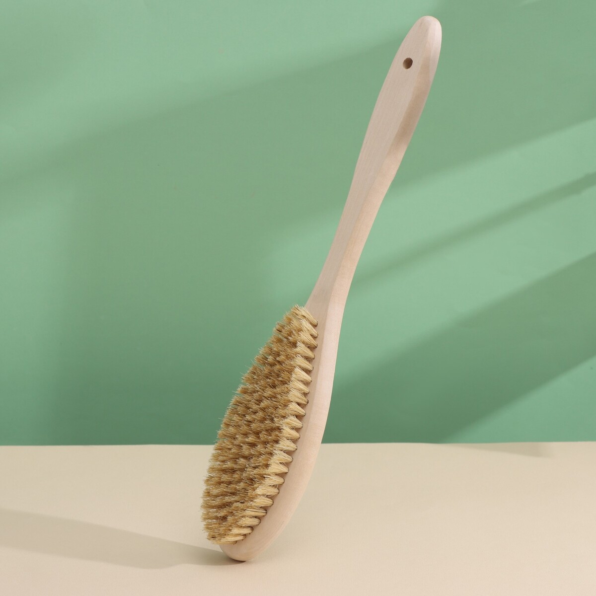 

Щетка массажная для тела на длинной ручке, натуральная щетина, 39×7×4 см, Бежевый