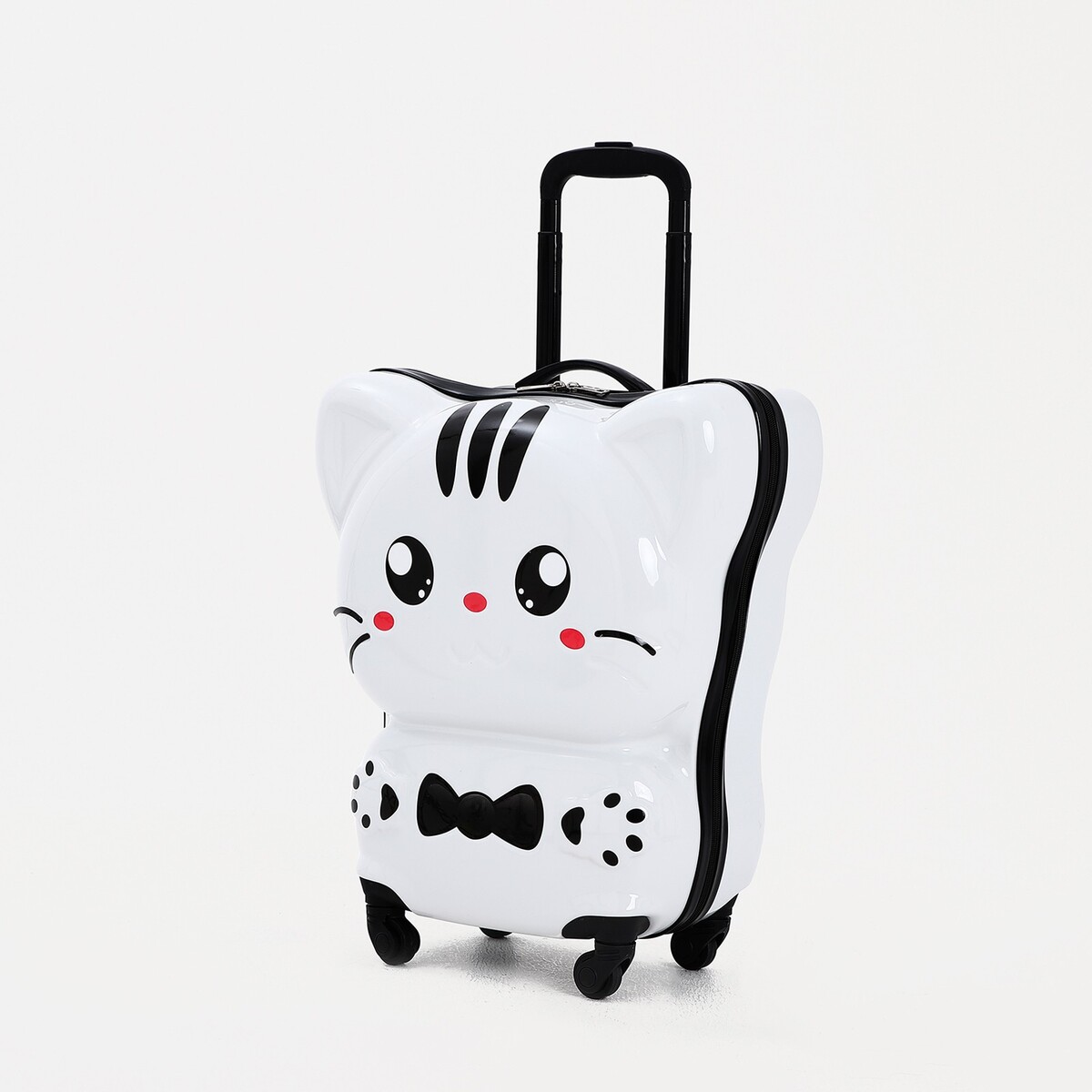 

Чемодан 31*48*22 см, отд. на молнии, 4 колеса, белый