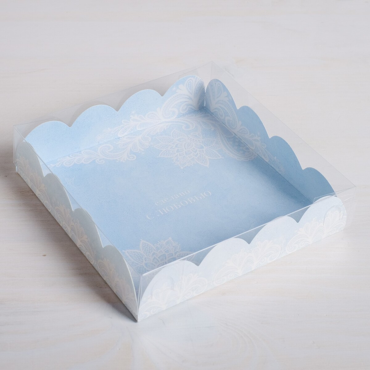 

Коробка для кондитерских изделий с pvc-крышкой, Голубой