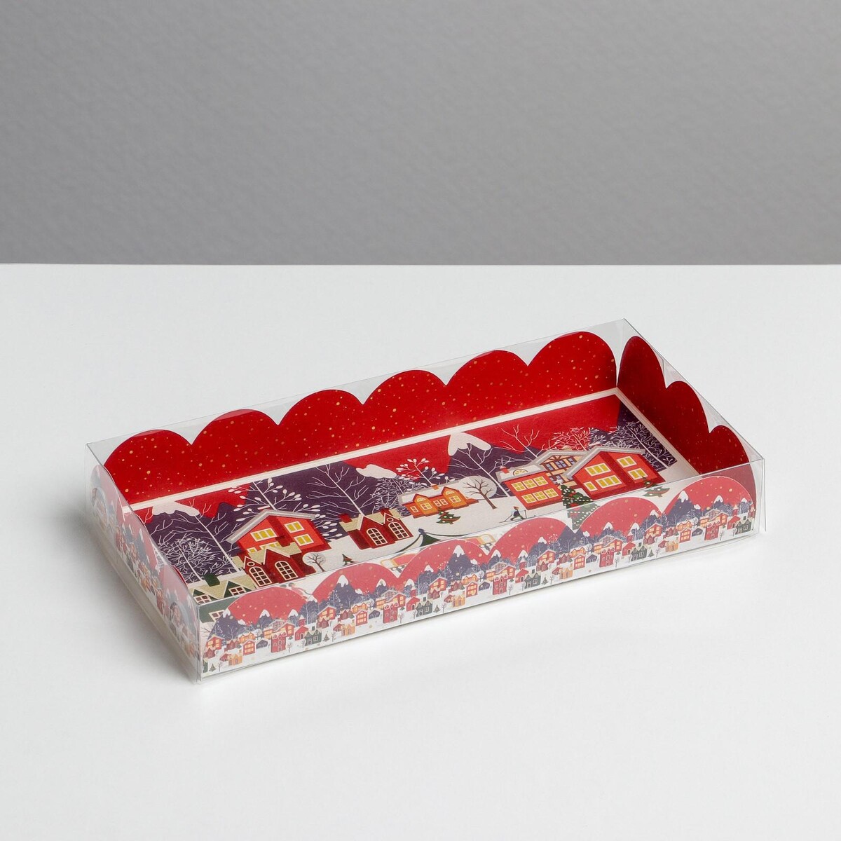 

Коробка для кондитерских изделий с pvc крышкой, Красный