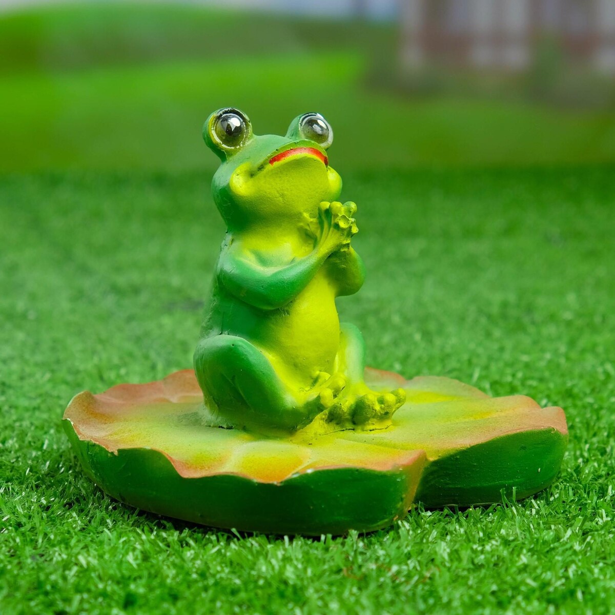 Садовая фигура садовая фигура лягушка медитирует серая 23х22х12 5см