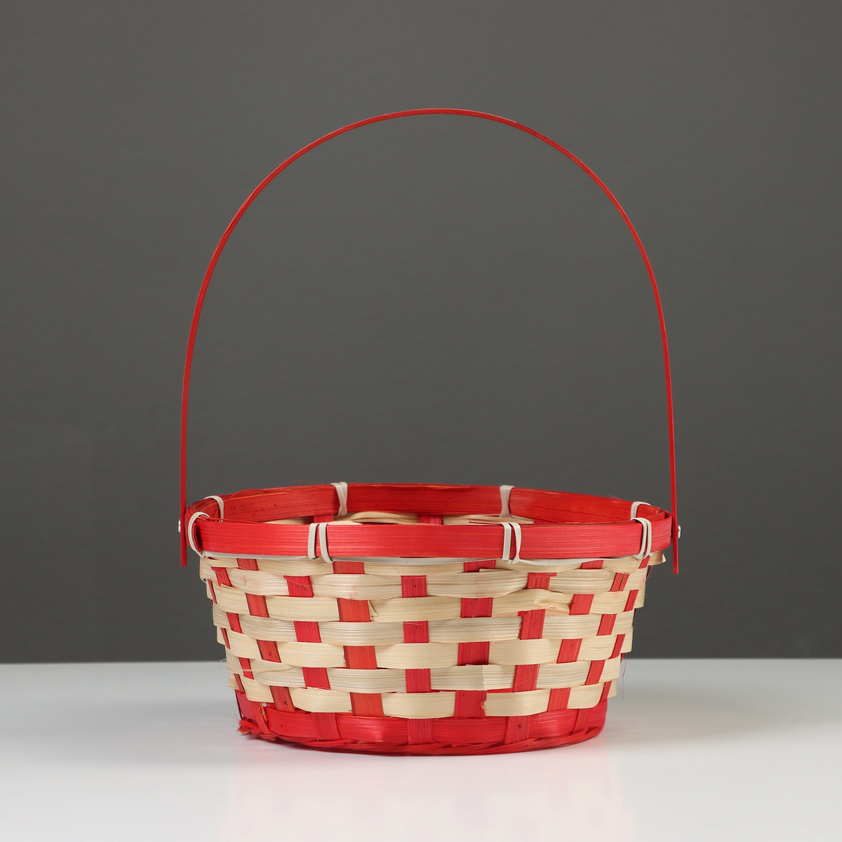 

Корзина плетеная, бамбук, 21×21×10/24 см, красная, Красный