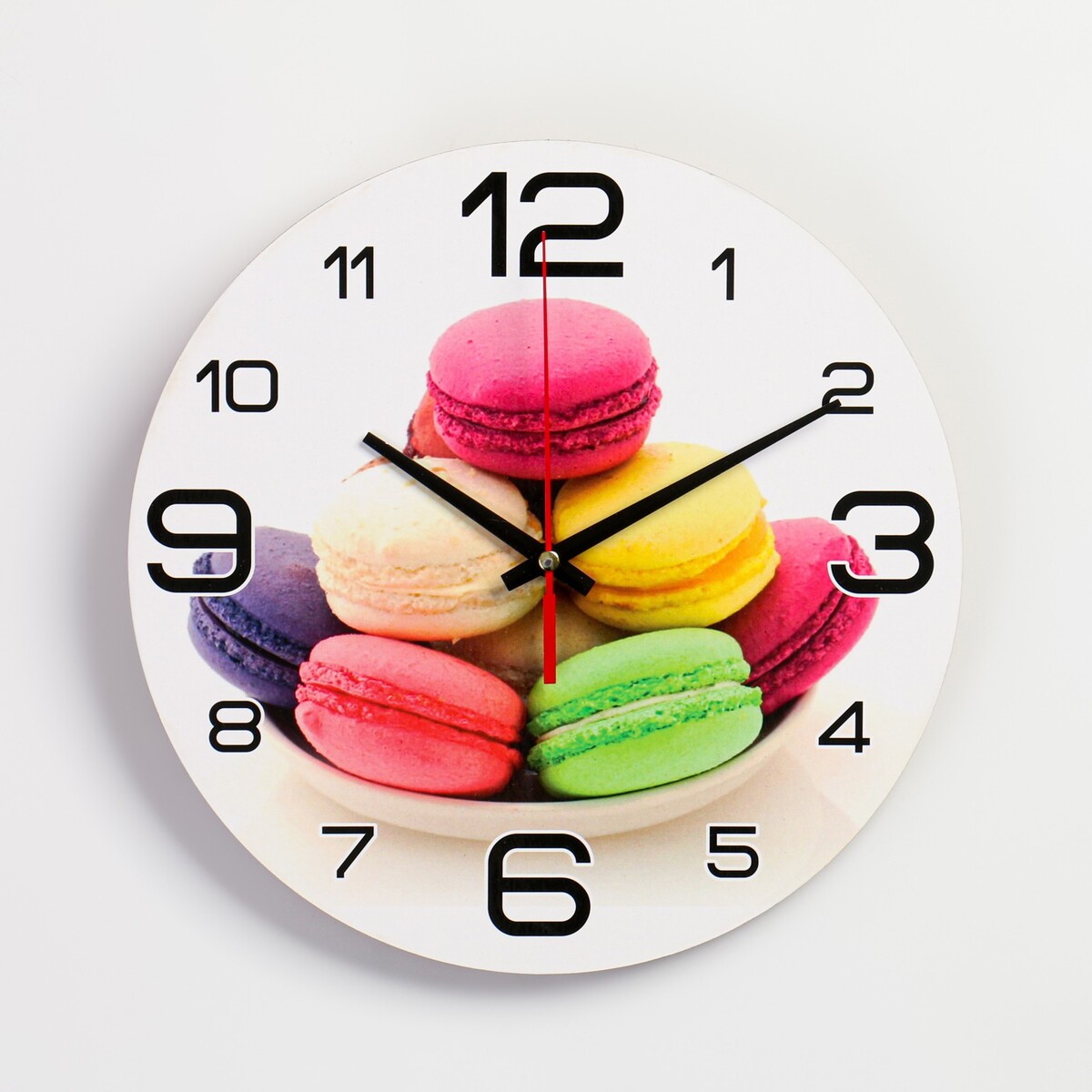 Часы настенные кухонные часы настенные ы тюльпаны на белом фоне 25 х 25 см