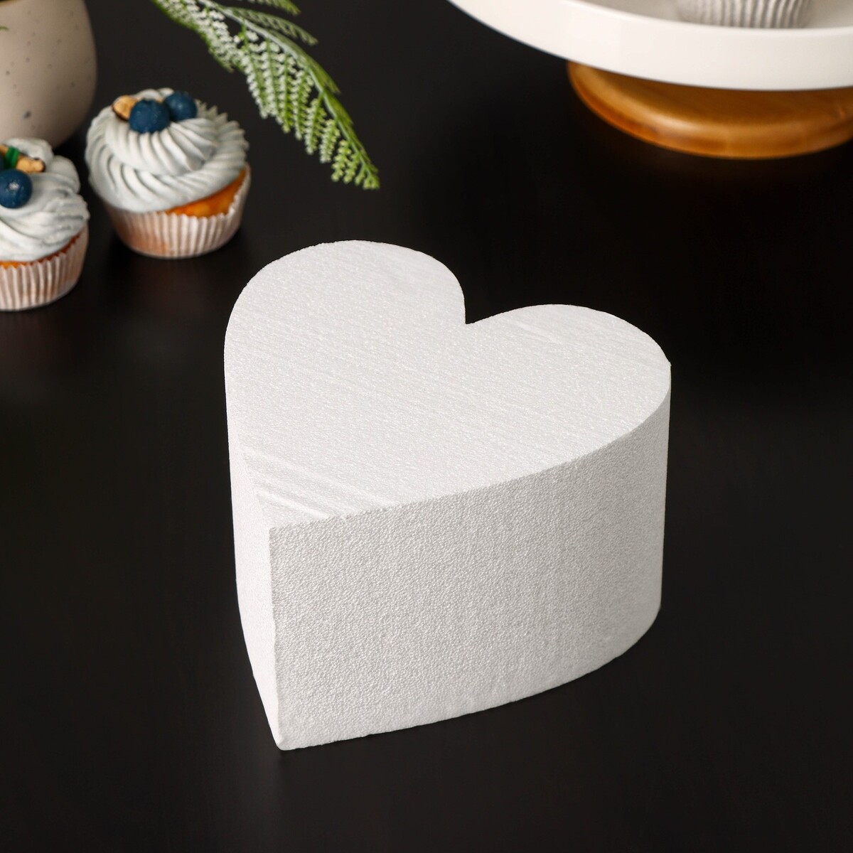 

Фальшярус для торта, Белый