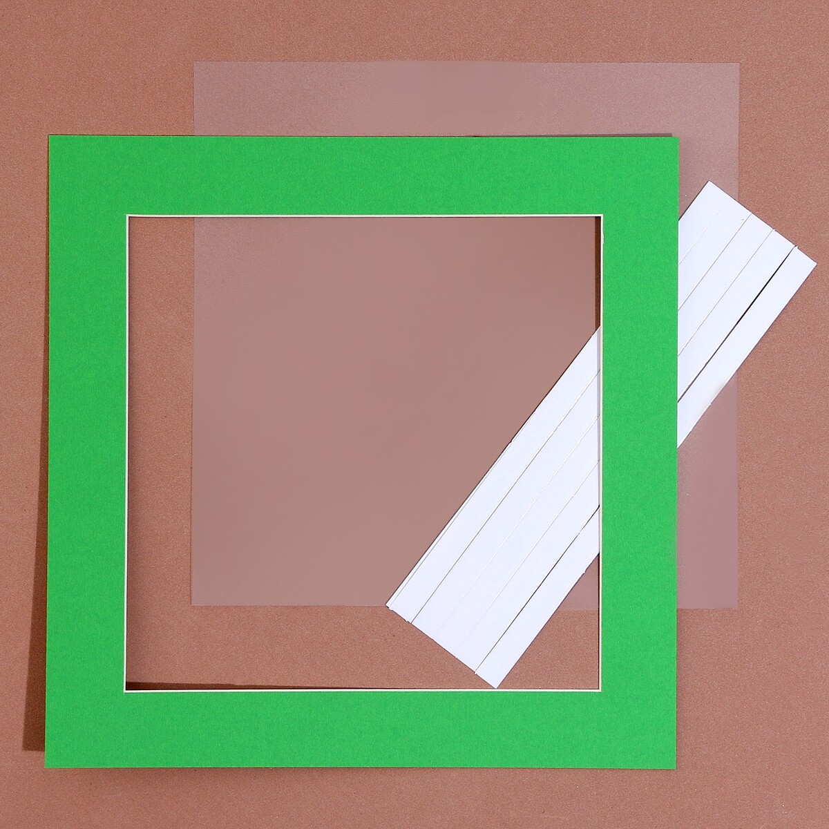 Паспарту размер рамки 24 × 24 см, прозрачный лист, клейкая лента, цвет зеленый