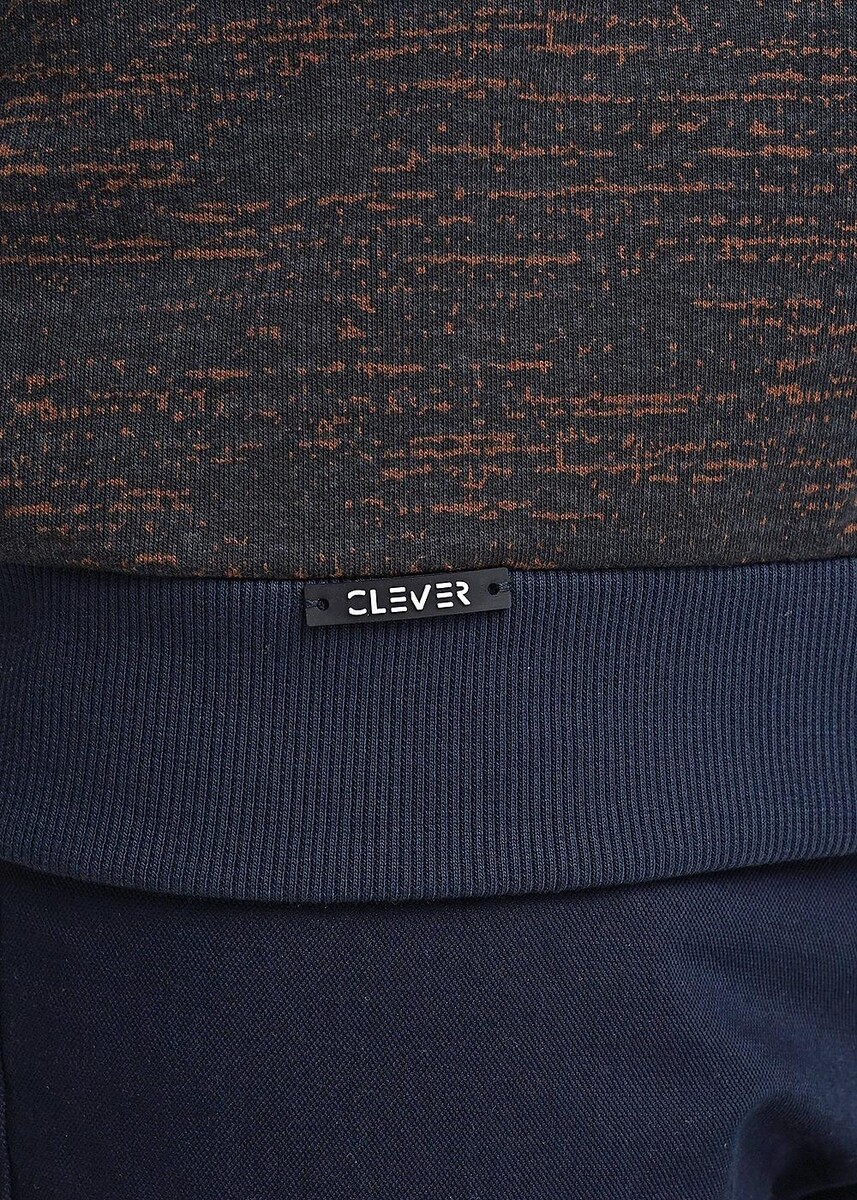 фото Свитер clever