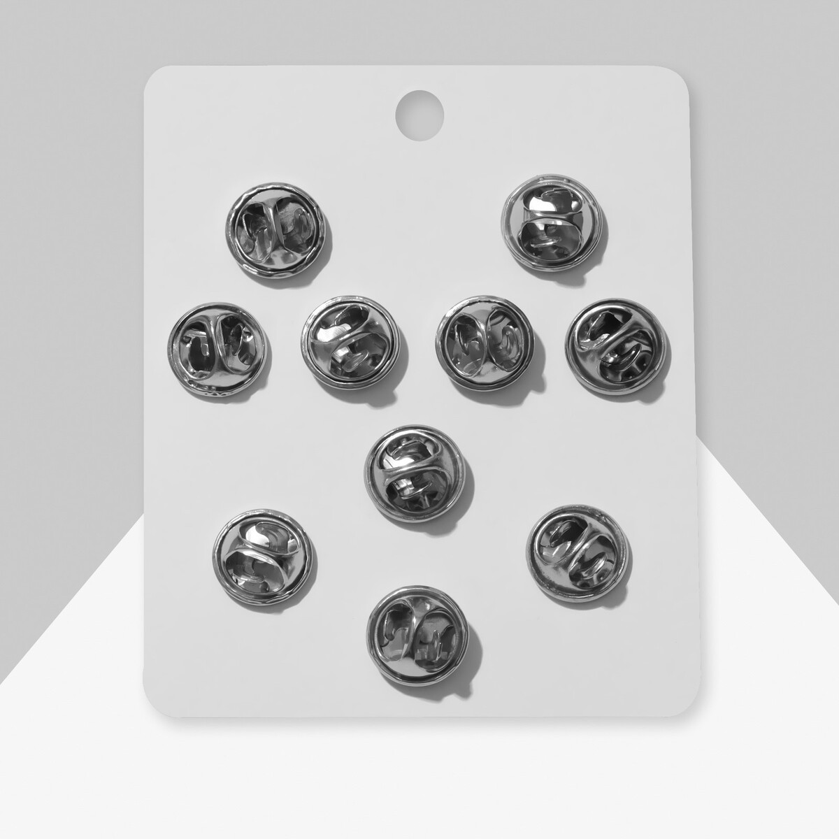 фото Набор значков (10шт.) queen fair