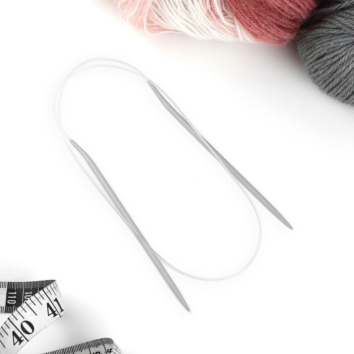 

Спицы круговые, для вязания, с тефлоновым покрытием, с пластиковой леской, d = 4 мм, 80 см