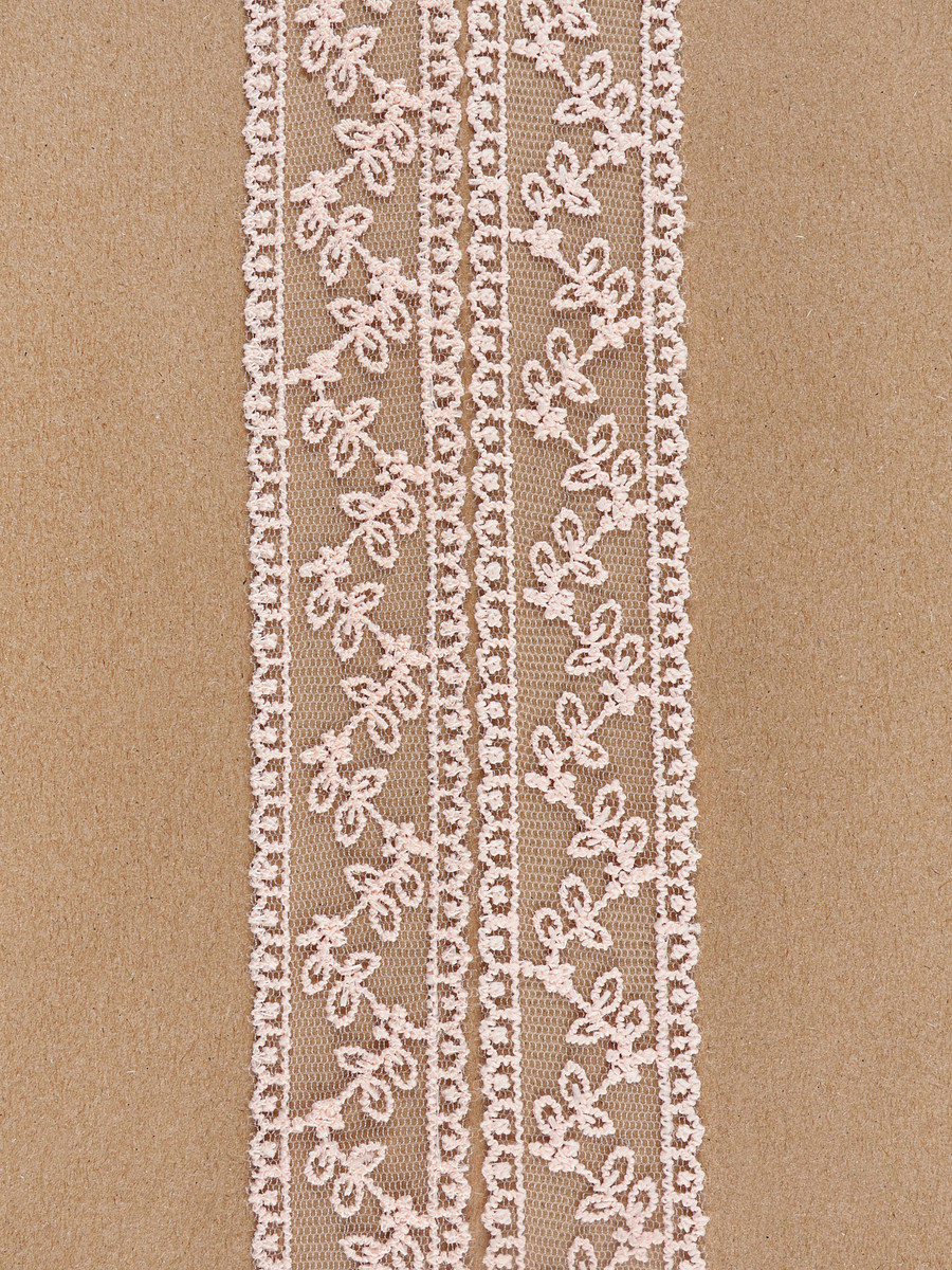 

Кружево на сетке, 30 мм, 9±0.5 м, розовое, Розовый