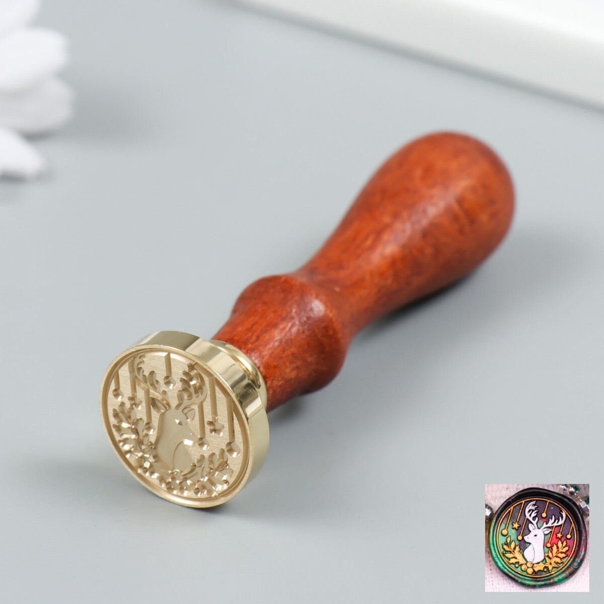 

Печать для сургуча с деревянной ручкой
