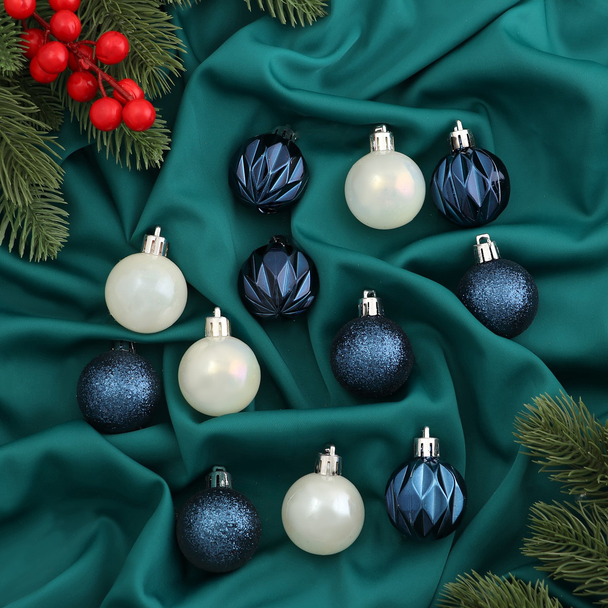 

Ёлочные игрушки, Белый;синий