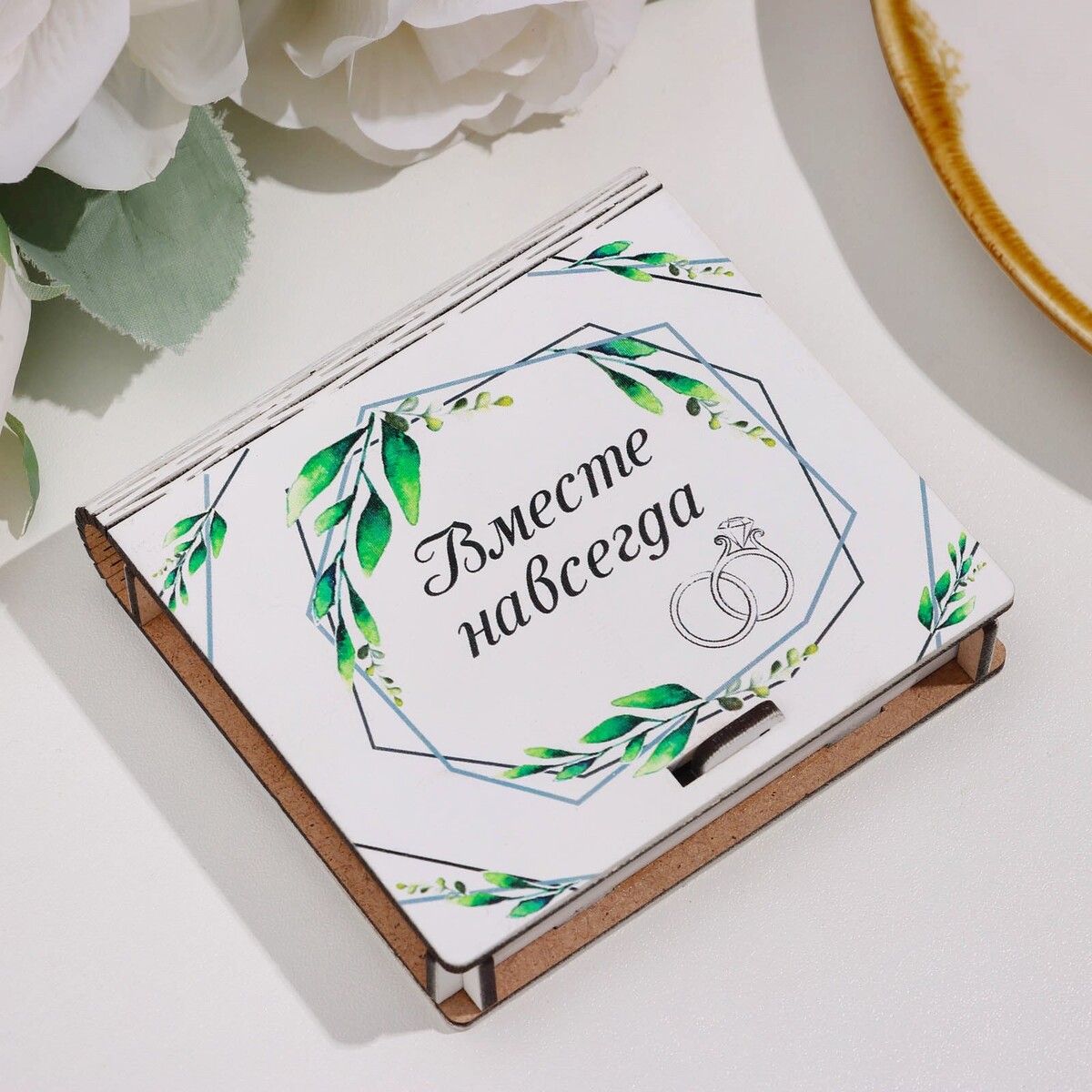 

Шкатулка для колец