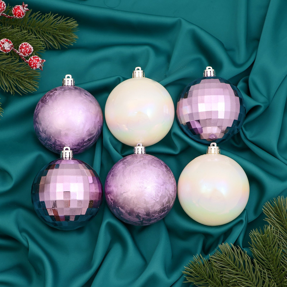 

Ёлочные игрушки, Сиреневый;белый