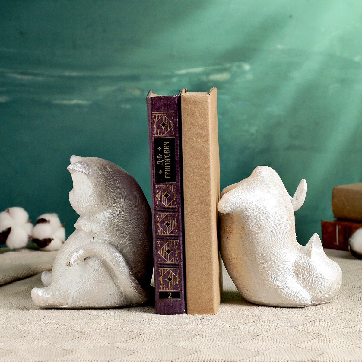 

Держатель-подставка для книг, Серебристый;белый