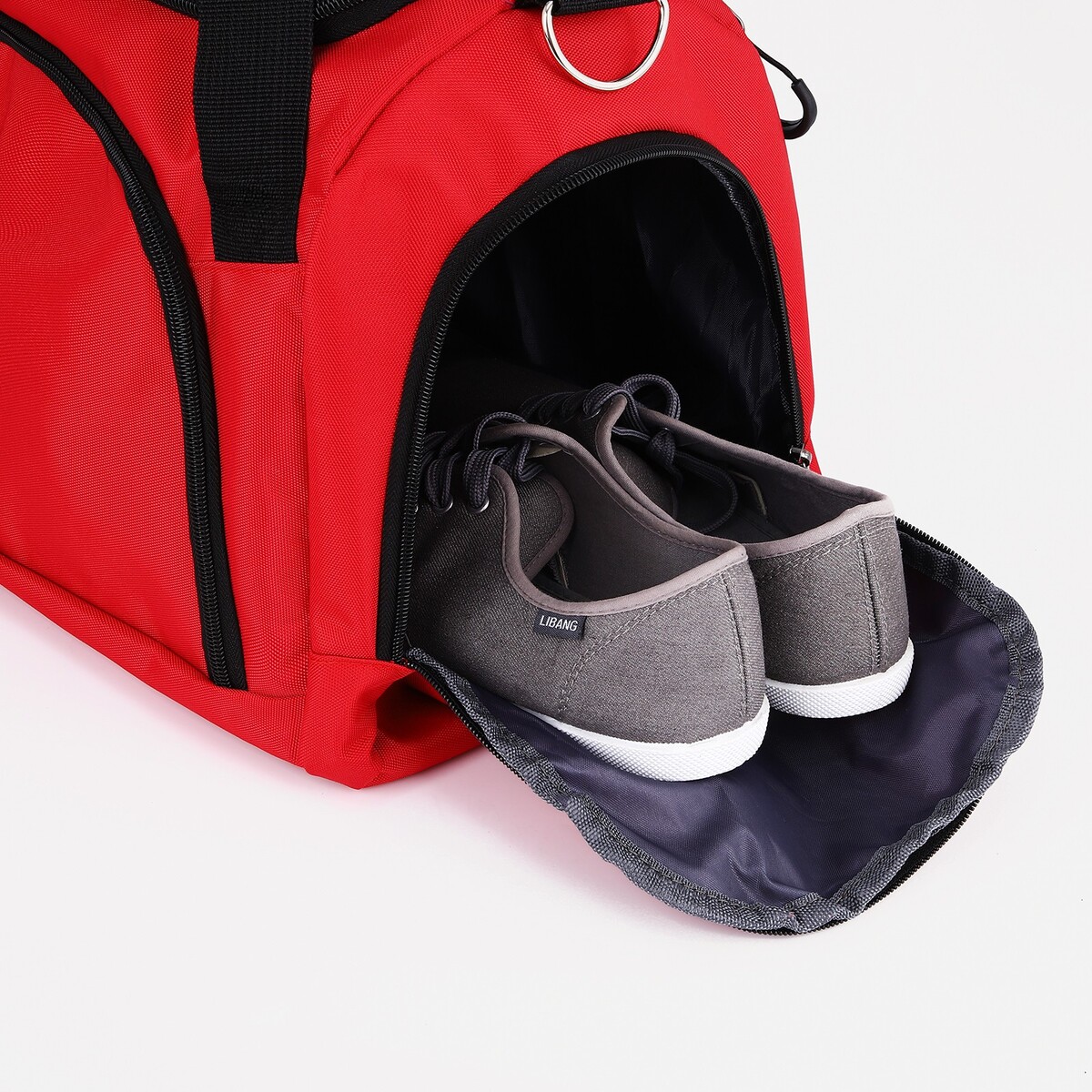 фото Сумка спортивная на молнии, отдел для обуви, длинный ремень, цвет красный no brand