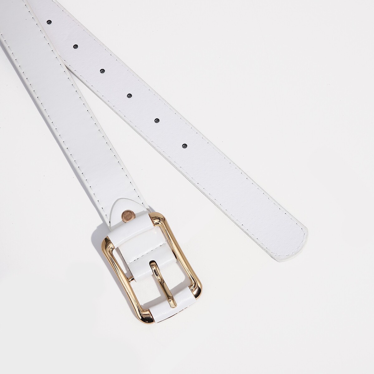 фото Ремень женский, ширина 3 см, винт, пряжка металл, цвет белый no brand