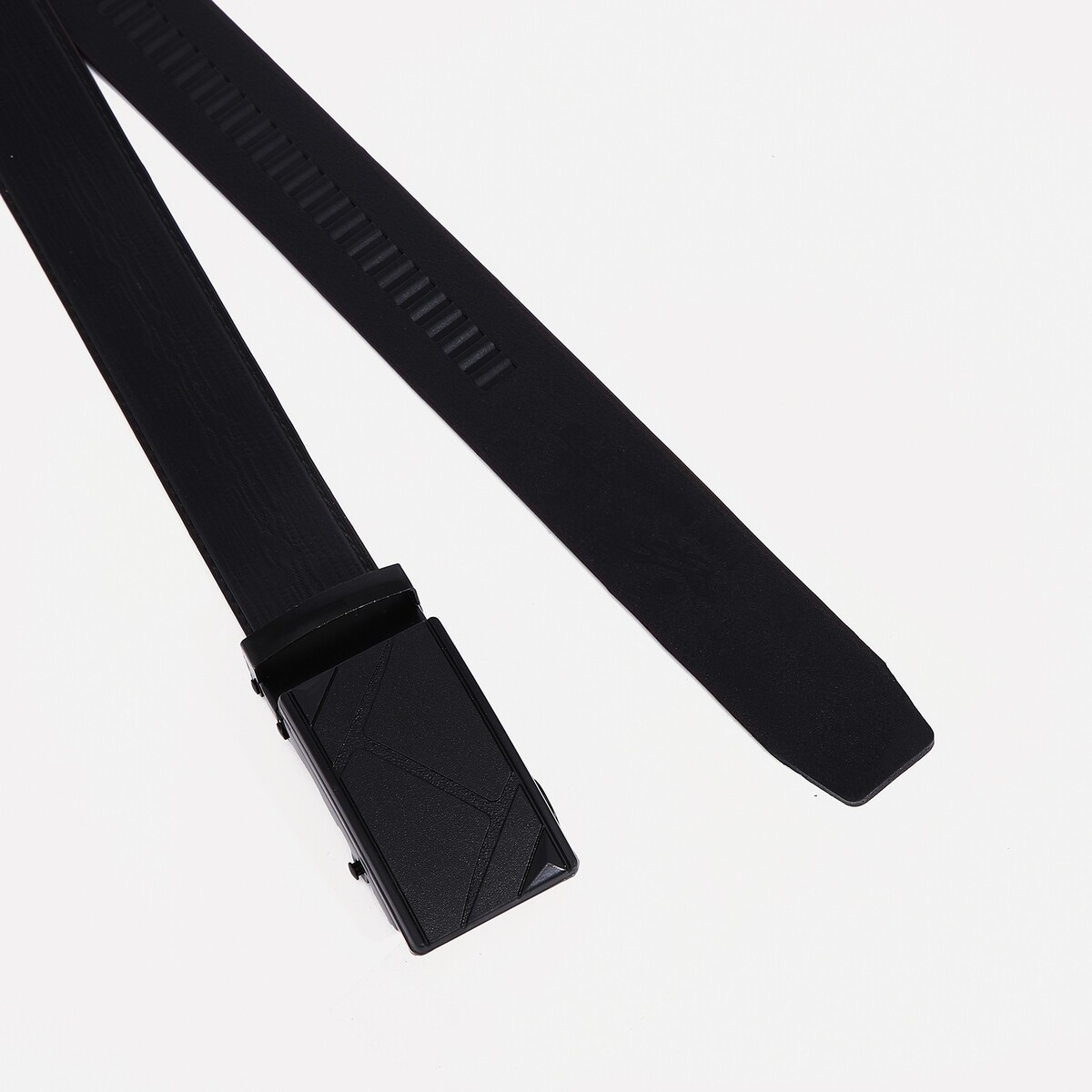 фото Ремень мужской, ширина 3,5 см, автомат, пряжка темный металл, цвет черный no brand