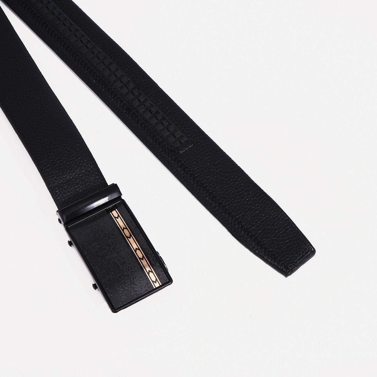 фото Ремень мужской, ширина 3,5 см, автомат, пряжка темный металл, цвет черный no brand