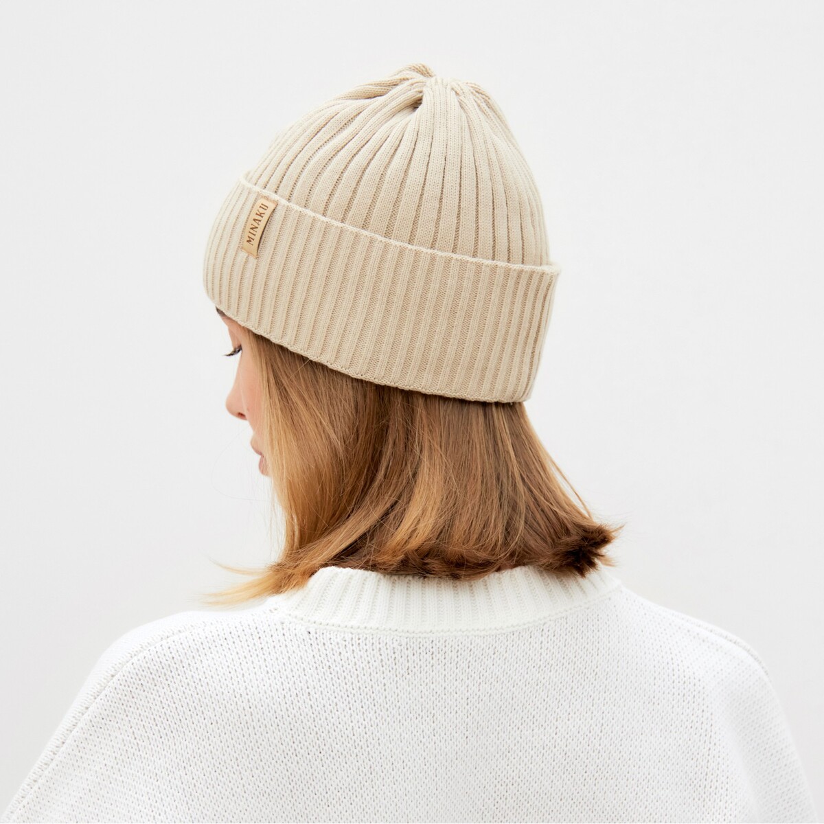 фото Шапка minaku