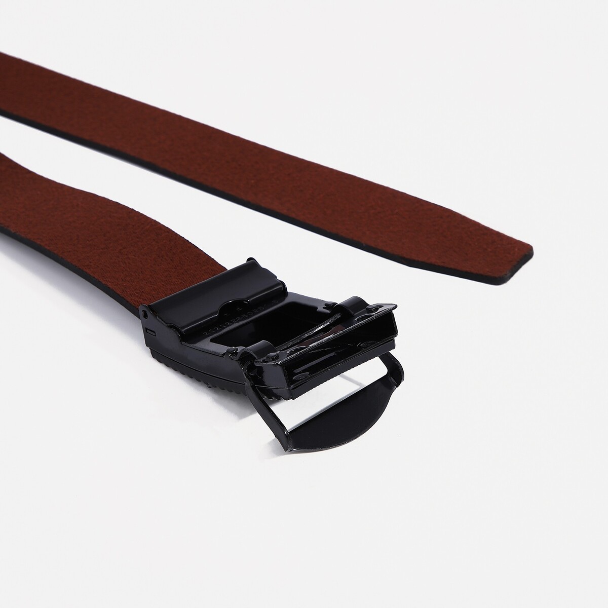 фото Ремень мужской, ширина 3,5 см, затяжка, пряжка темный металл, цвет черный no brand