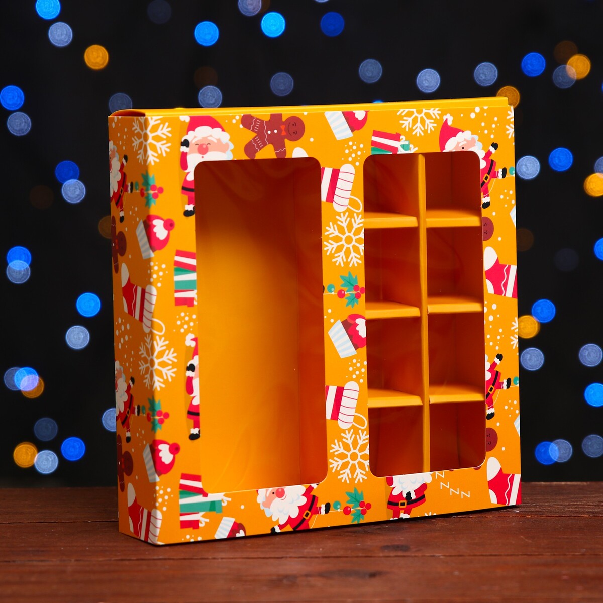 

Коробка для конфет, 8 конфет и шоколадка, 17,7 х 17,7 х 3,8 см, Разноцветный