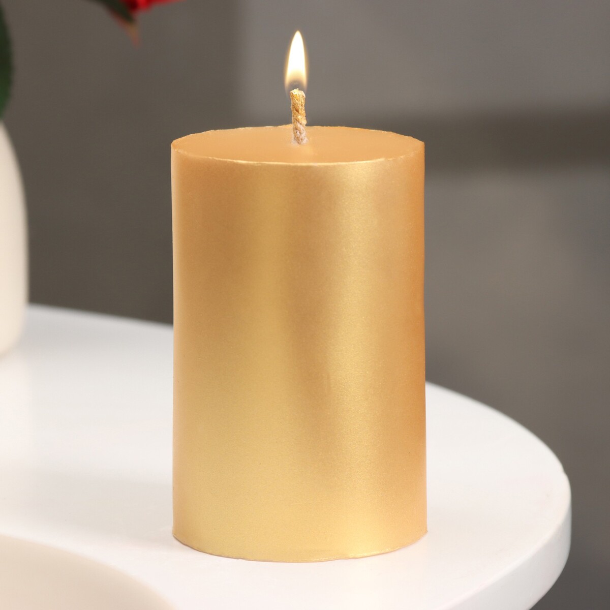 Свеча-цилиндр гладкая, 5х7,5 см, золото, 6 ч свеча интерьерная белая с бетоном низ золото 6 х 6 х 14 см