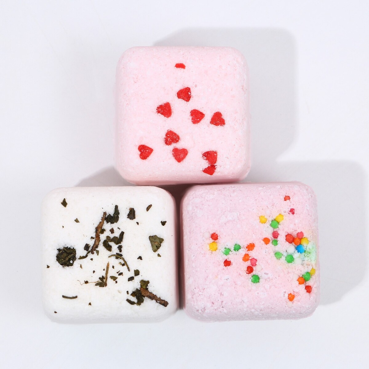 

Бомбочки для ванны с добавками, Разноцветный