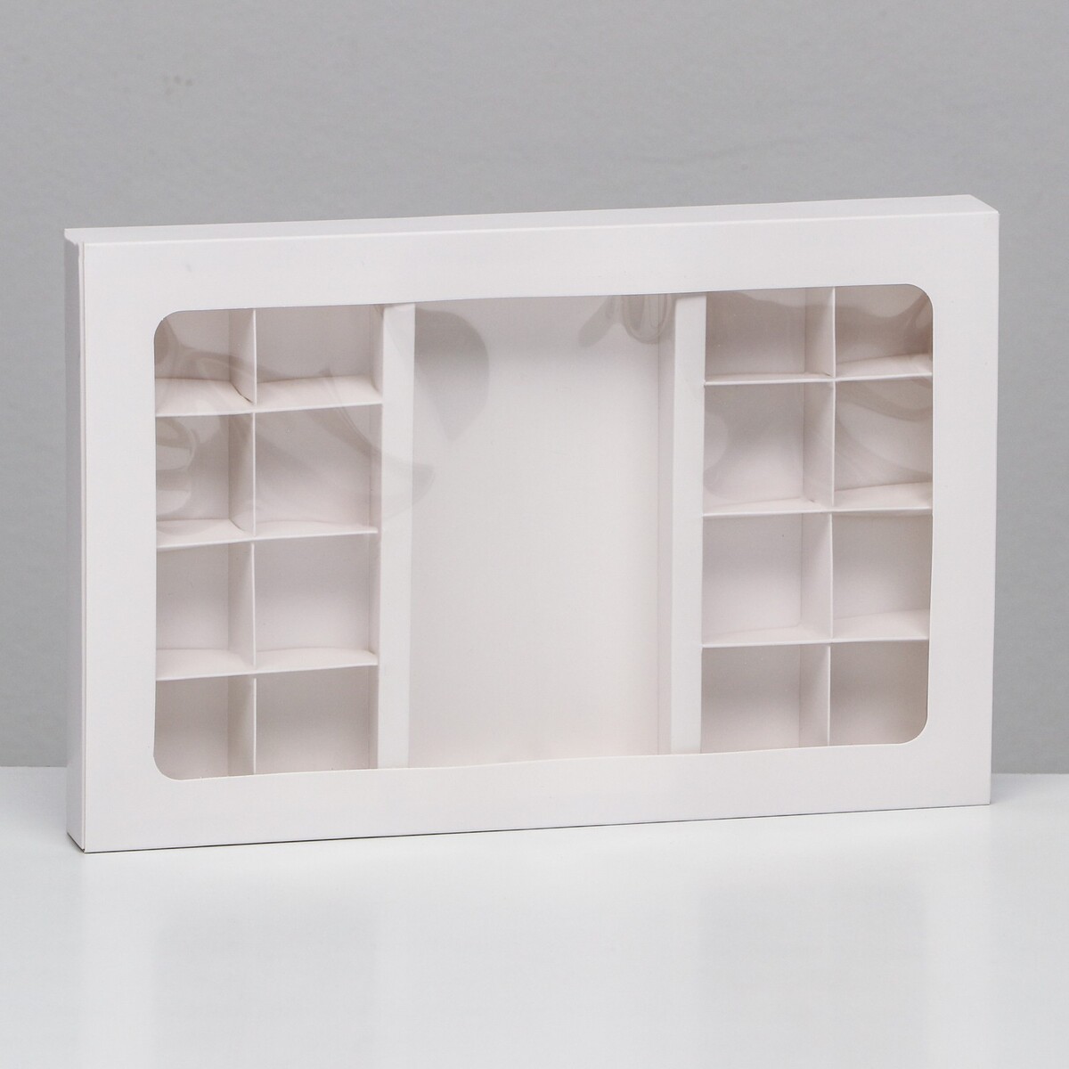 Коробка по 8 + 8 конфет + шоколад, с окном, белая 30 х 19,5 х 3 см коробка самосборная белая 13 х 13 х 3 см