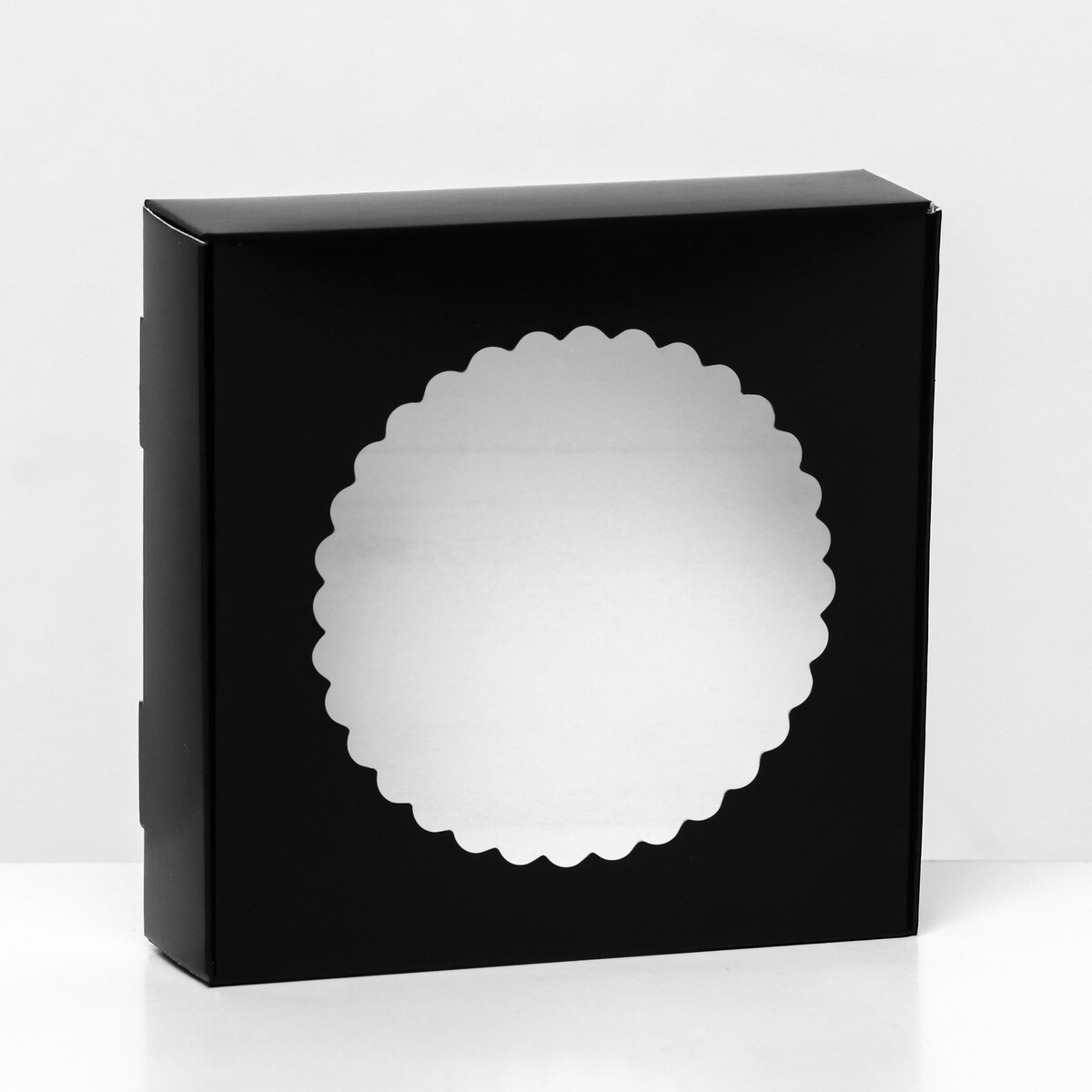 Подарочная коробка сборная с окном, 11,5 х 11,5 х 3 см, черный