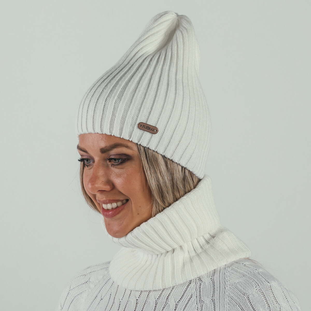 

Шапка комплект, Белый