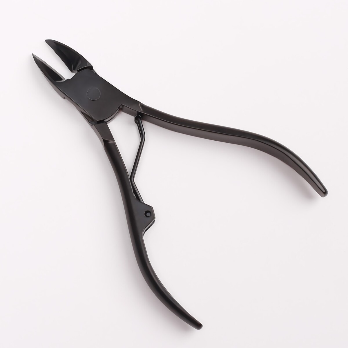 Кусачки педикюрные, с колпачком, изогнутое лезвие, 10,5 см, длина лезвия - 15 мм, цвет черный нож универсальный складной тундра 2к рукоятка изогнутое лезвие нержавеющая сталь
