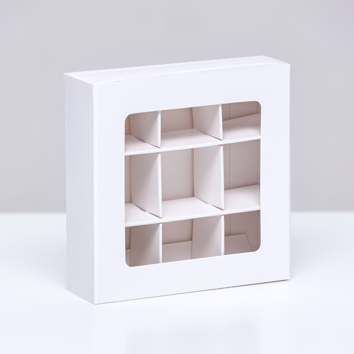 Коробка для конфет 9 штук,8,7 х 8,7 х 2,5 тонкие разделители, белый сетевой фильтр pilot l 1 8м 6 розеток белый коробка