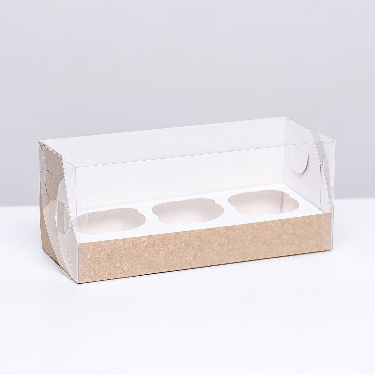 

Упаковка на 3 капкейка с окном, крафт, 25×10×10 см, Белый