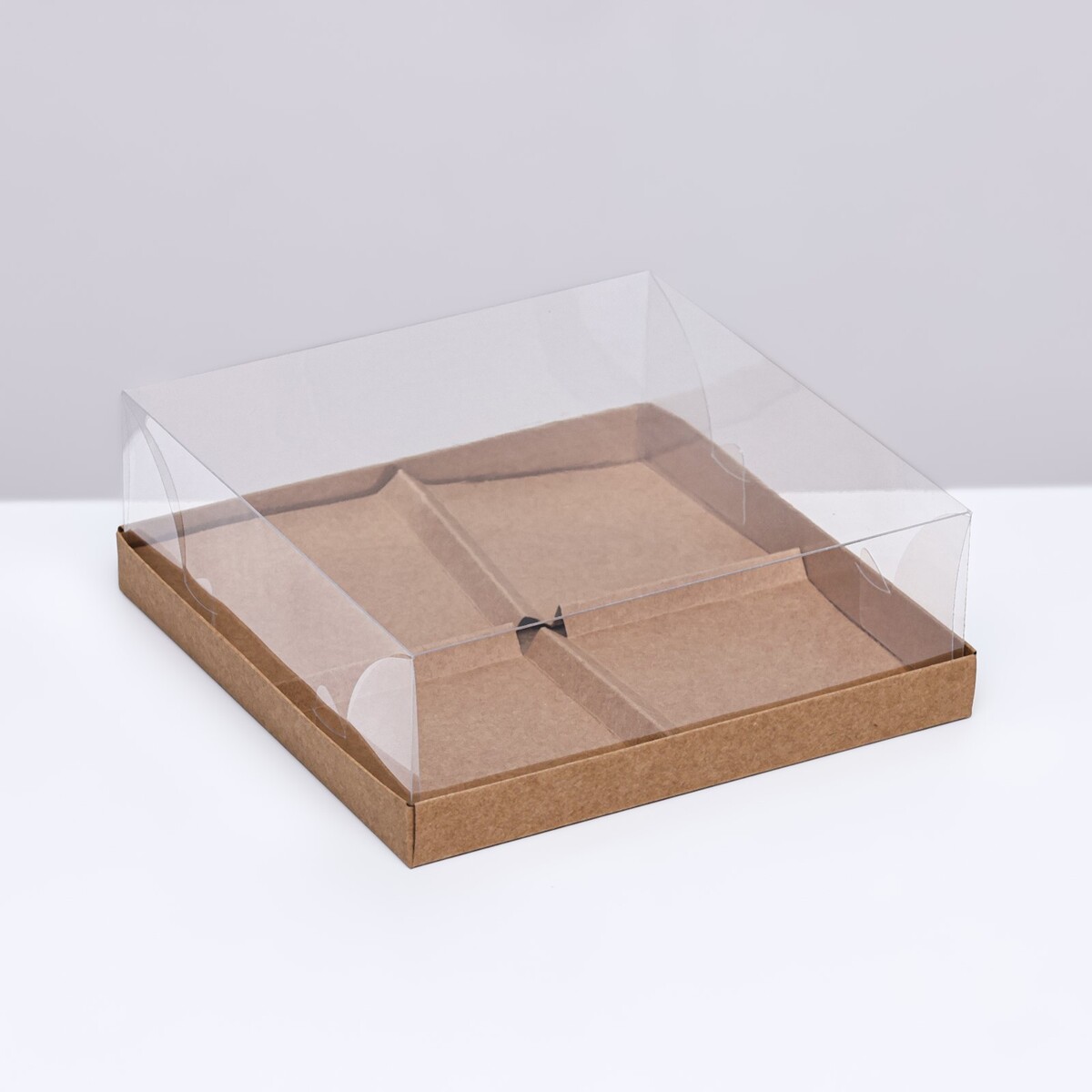 Коробка для муссовых пирожных 4 штуки, 17x17x6 крафт коробка для десерта крафт 10 х 10 х 6 5 см