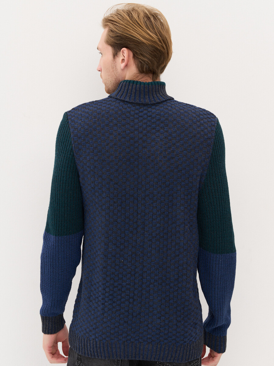 фото Свитер newvay