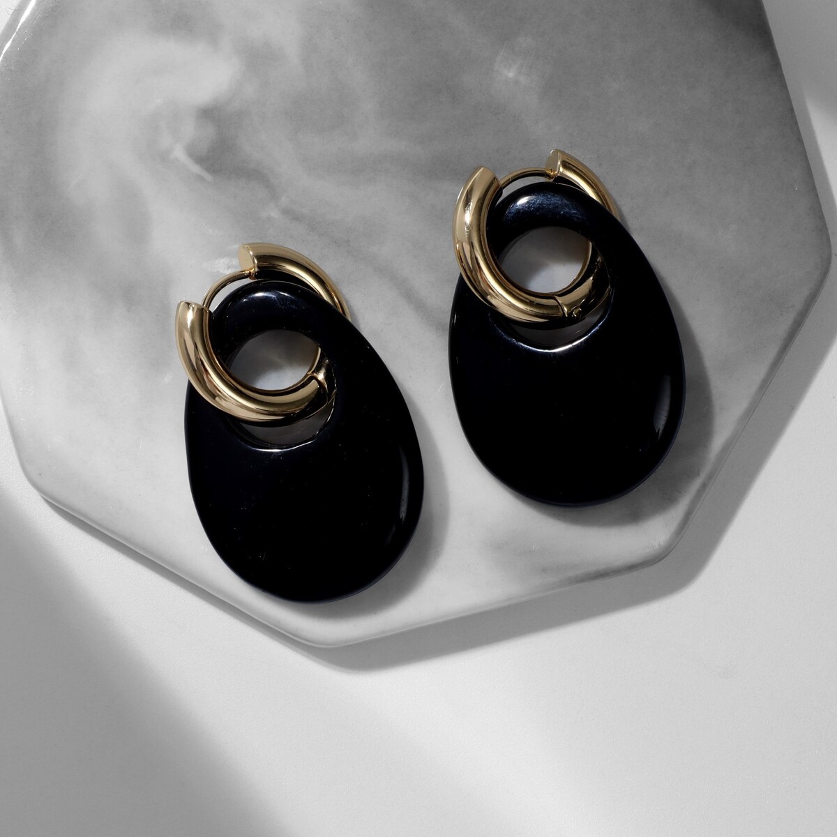 

Серьги-бублики 3,5 х 2,5см, d=2см, Черный