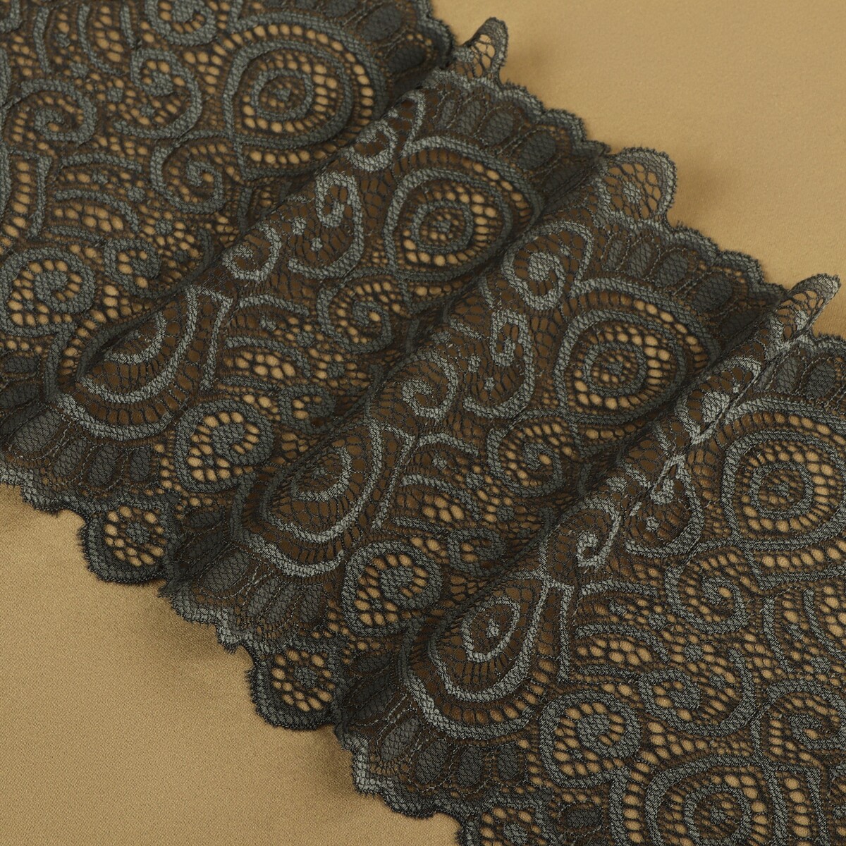 фото Кружевная эластичная ткань, 180 мм × 2,7 ± 0,5 м, цвет графитовый арт узор