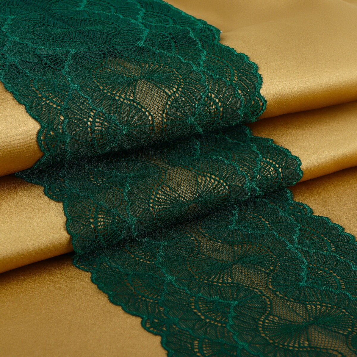 Кружевная эластичная ткань, 180 мм × 2,7 ± 0,5 м, цвет изумрудный кружевная эластичная ткань